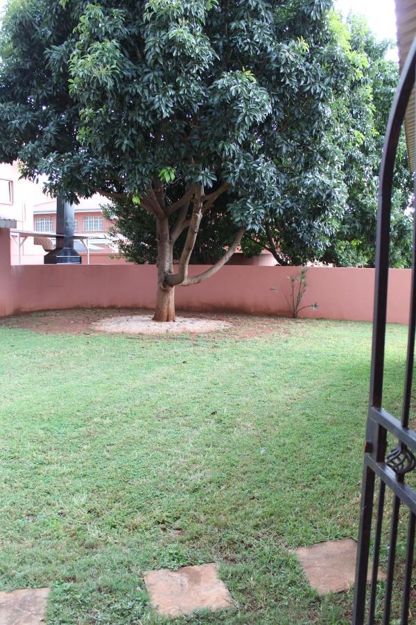 El Gran Chaparral Guest House Pretoria-Noord Exterior foto