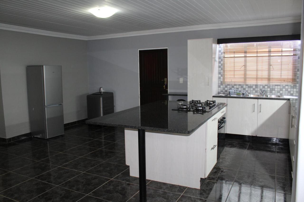 El Gran Chaparral Guest House Pretoria-Noord Exterior foto